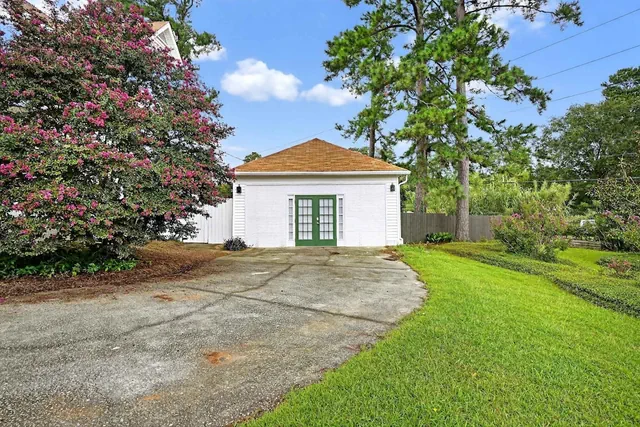 Photo 1 - Augusta Carriage House Cozy Retreat w Kitchen