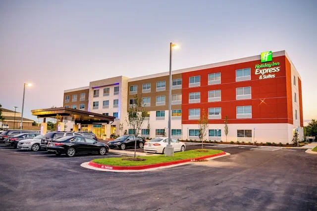 Photo 1 - Holiday Inn Express & Suites Russellville by IHG