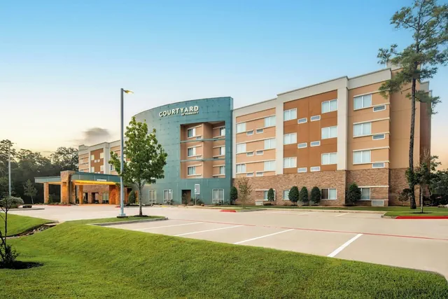 Photo 1 - Courtyard by Marriott Houston City Place