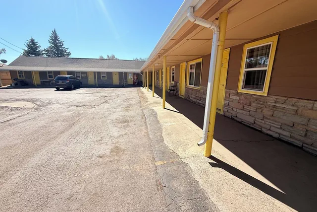 Photo 1 - Mustang Motel Gillette I-90