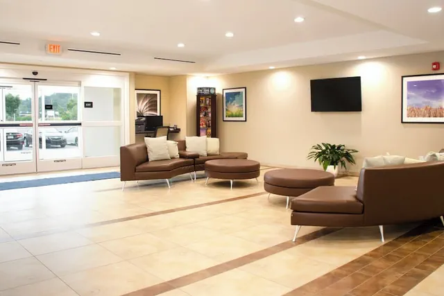 Photo 1 - Candlewood Suites York by IHG