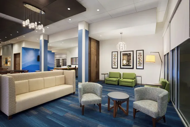 Photo 1 - Holiday Inn Express & Suites McAllen - Medical Center Area by IHG
