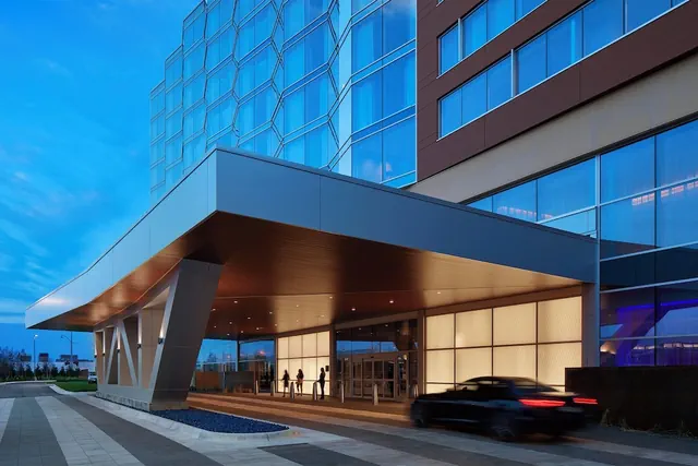 Photo 1 - InterContinental Minneapolis - St. Paul Airport by IHG