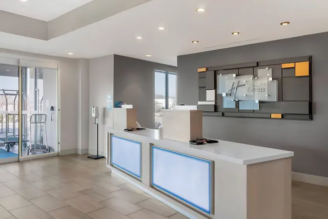 Photo 1 - Holiday Inn Express Spring Hill by IHG