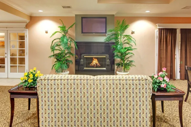 Photo 1 - Holiday Inn Express Delano by IHG
