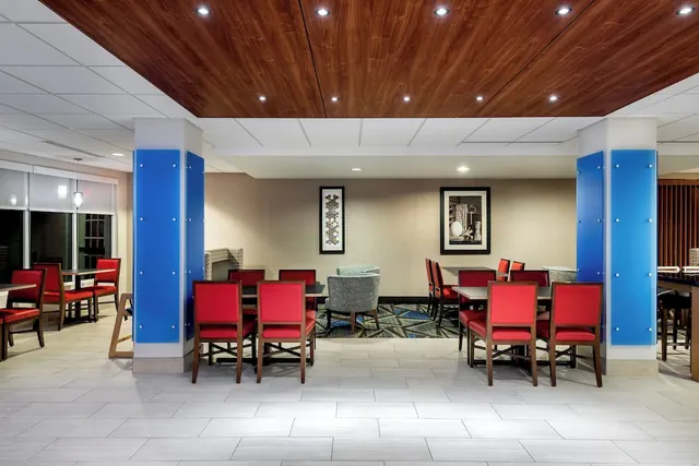 Photo 1 - Holiday Inn Express & Suites Daphne- Spanish Fort Area by IHG