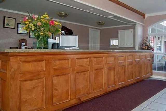 Photo 1 - Days Inn by Wyndham Jasper TX