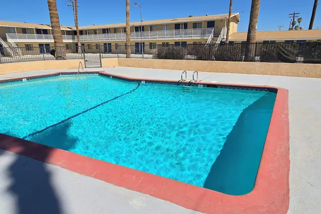 Photo 1 - Rodeway Inn & Suites Blythe I-10