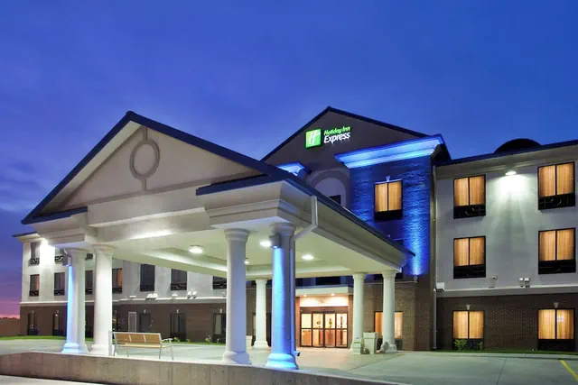 Photo 1 - Holiday Inn Express & Suites McPherson by IHG