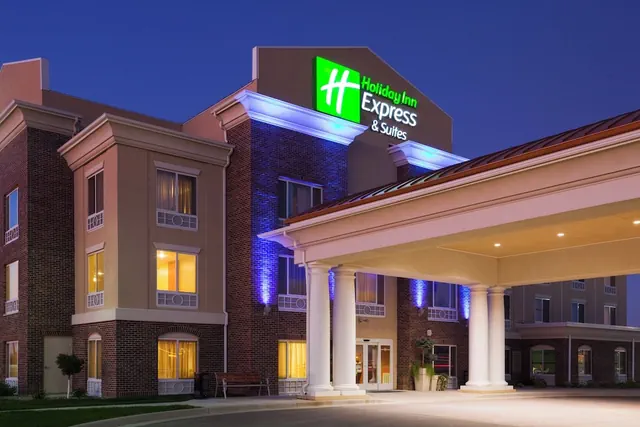 Photo 1 - Holiday Inn Express & Suites Minot by IHG