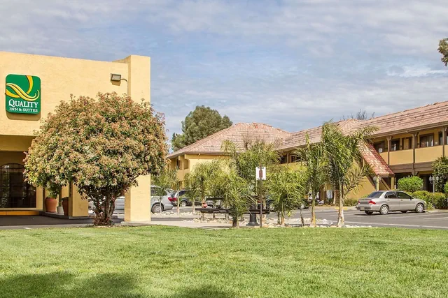 Photo 1 - Quality Inn And Suites Gilroy