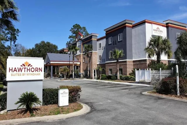 Photo 1 - Hawthorn Extended Stay by Wyndham Kingsland Kings Bay Naval