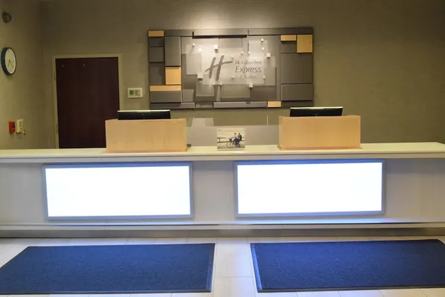 Photo 1 - Holiday Inn Express & Suites Rochester Webster by IHG