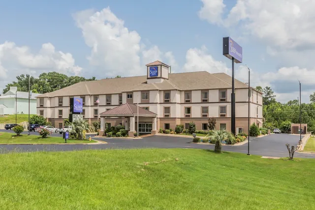 Photo 1 - Sleep Inn & Suites Millbrook - Prattville