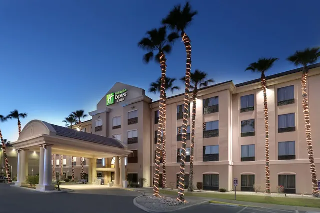 Photo 1 - Holiday Inn Express & Suites Yuma by IHG
