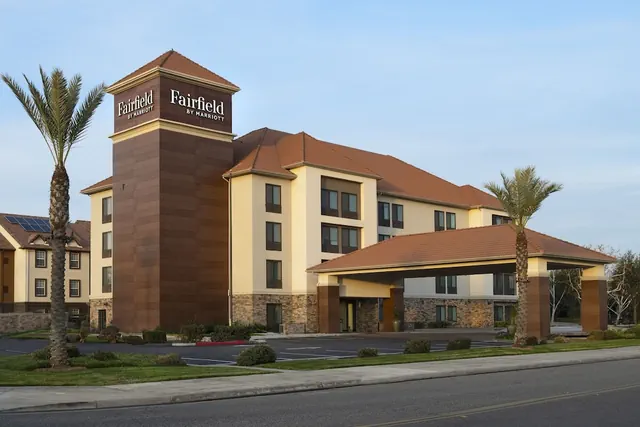 Photo 1 - Fairfield by Marriott Inn & Suites Fresno River Park