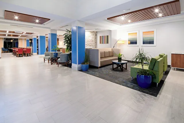Photo 1 - Holiday Inn Express Hotel & Suites Atascadero by IHG