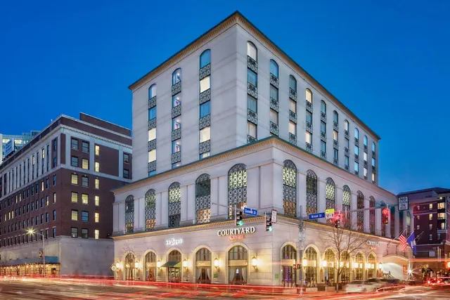 Photo 1 - Courtyard by Marriott Stamford Downtown