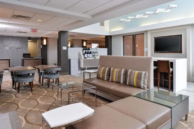 Photo 1 - Holiday Inn Express Hotel & Suites Lafayette by IHG