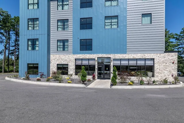 Photo 1 - Casco Bay Hotel Portland Airport - Maine Mall, an Ascend Collection Hotel