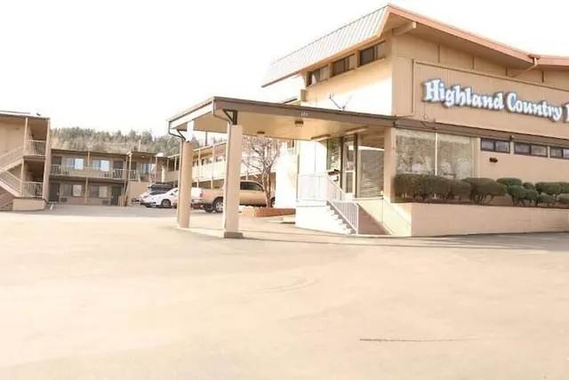 Photo 1 - Highland Country Inn