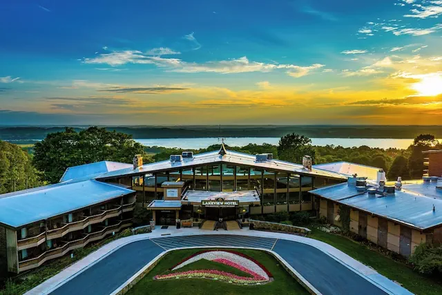 Photo 1 - The Lakeview Hotel, Shanty Creek Resort