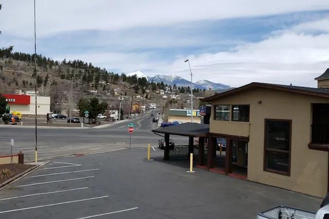 Photo 1 - The Overland Hotel Downtown Flagstaff NAU Conference Center
