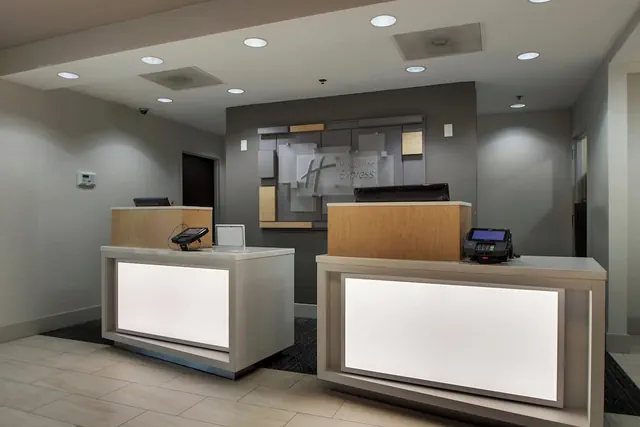 Photo 1 - Holiday Inn Express Hotel & Suites Middleboro Raynham by IHG