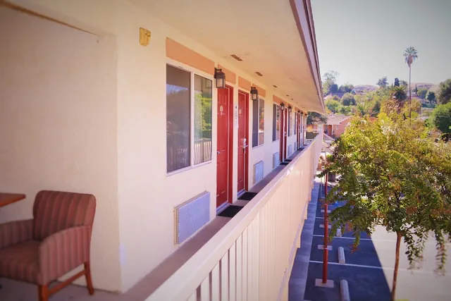 Photo 1 - Loma Linda Inn