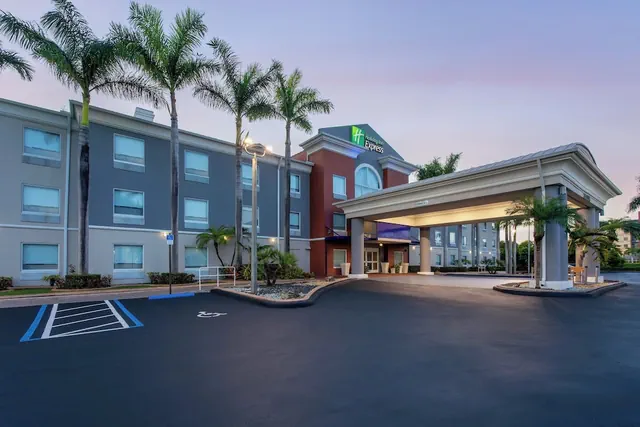Photo 1 - Holiday Inn Express & Suites Florida City by IHG