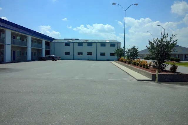 Photo 1 - Americas Best Value Inn Kinston
