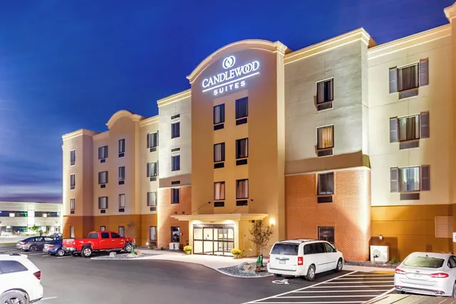 Photo 1 - Candlewood Suites Eau Claire I-94 by IHG