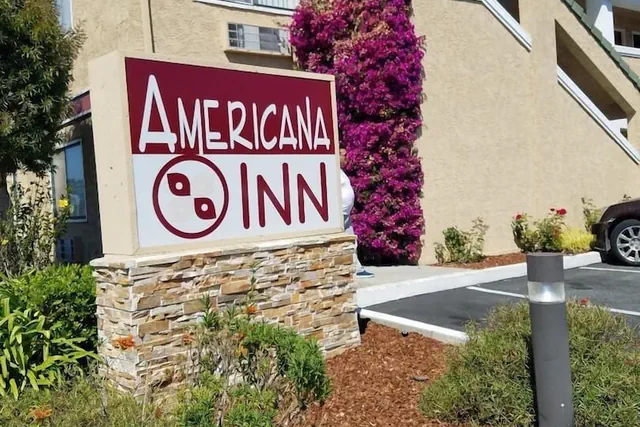 Photo 1 - Americana Inn