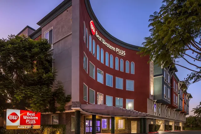 Photo 1 - Best Western Plus Avita Suites