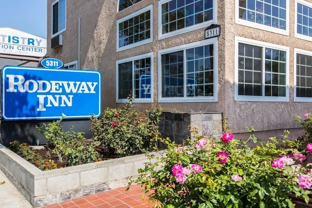 Photo 1 - Rodeway Inn Cypress - Buena Park
