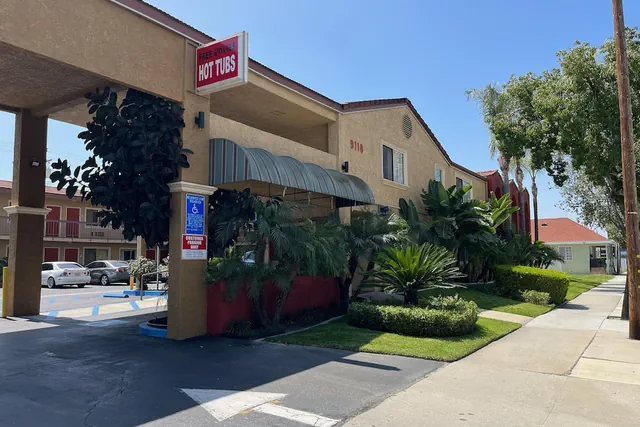 Photo 1 - Rivera Inn & Suites Motel Pico Rivera