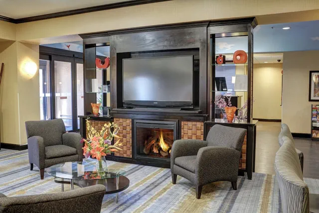 Photo 1 - Holiday Inn Express Hotel & Suites Texarkana East by IHG