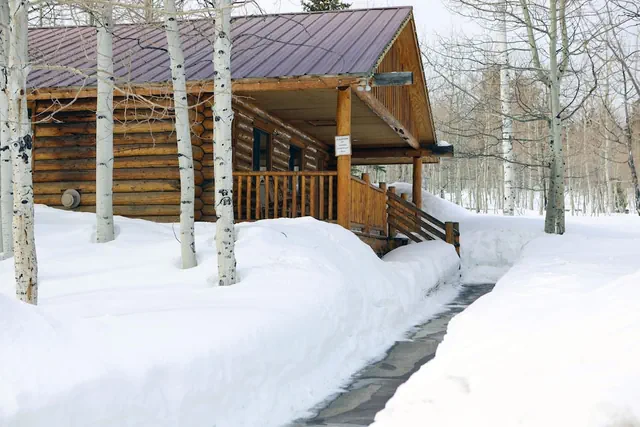 Photo 1 - Daniels Summit Lodge