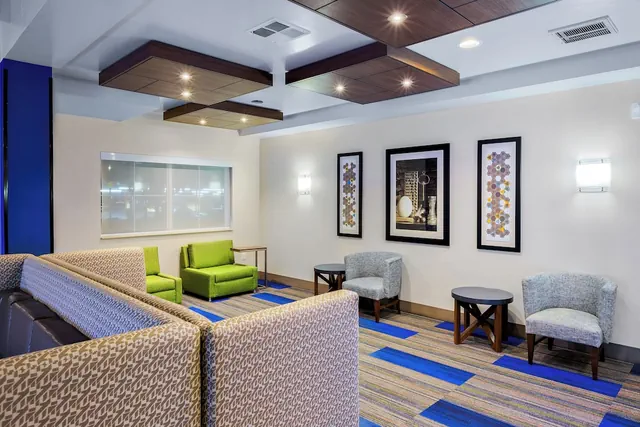 Photo 1 - Holiday Inn Express & Suites Oroville Lake by IHG
