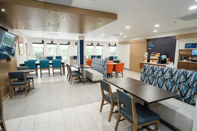 Photo 1 - Holiday Inn Express Hotel & Suites Kodak East - Sevierville by IHG