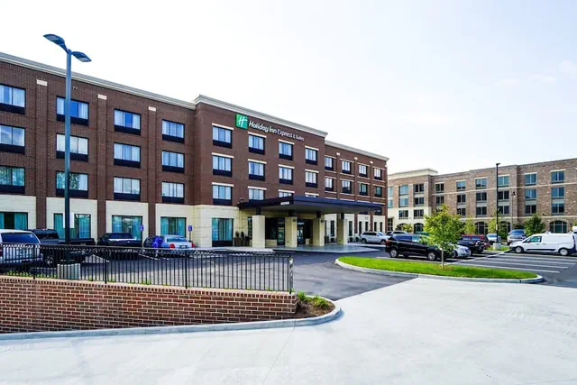 Photo 1 - Holiday Inn Express & Suites Franklin - Berry Farms by IHG