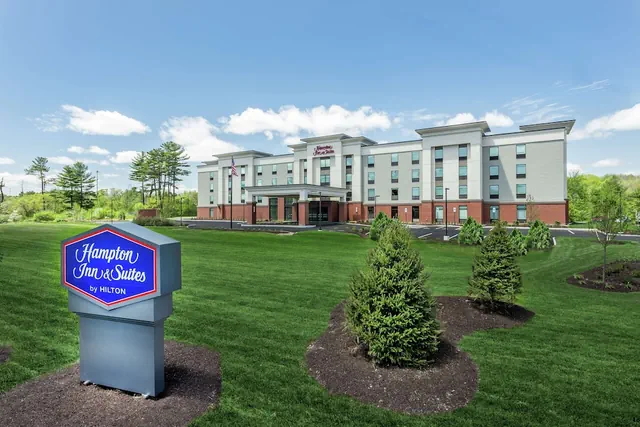 Photo 1 - Hampton Inn & Suites Kittery-Portsmouth