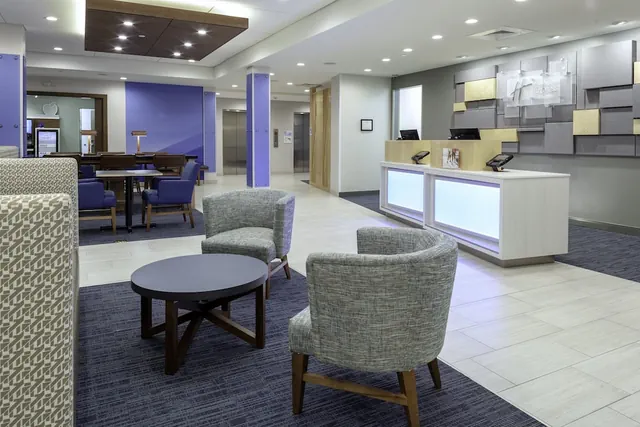 Photo 1 - Holiday Inn Express & Suites Phoenix East - Gilbert by IHG