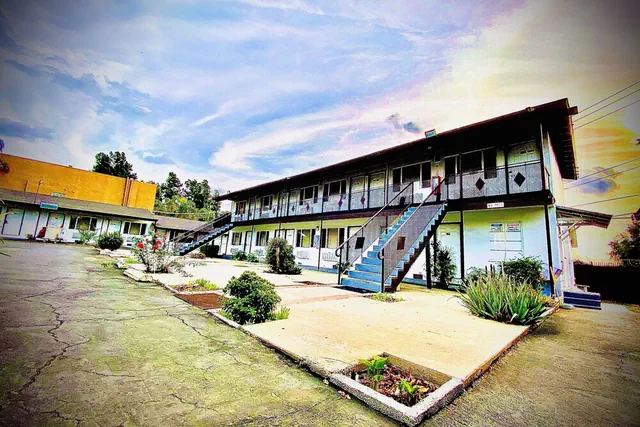 Photo 1 - Casa Blanca Inn & Suites