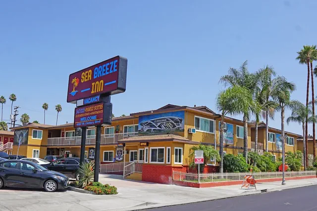Photo 1 - Sea Breeze Inn - LAX Airport, Los Angeles