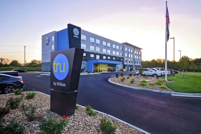 Photo 1 - Tru by Hilton Wytheville