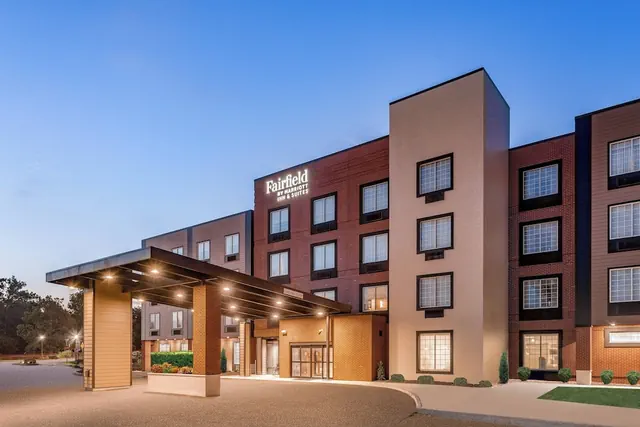 Photo 1 - Fairfield Inn & Suites Jasper
