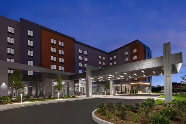 Photo 1 - Hampton Inn Boston Woburn