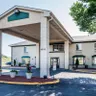 Photo 1 - Quality Inn & Suites Des Moines - Merle Hay Road