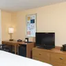 Photo 4 - Fairfield Inn & Suites by Marriott Omaha Downtown